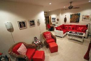 Organgrinder Thai Paradise South