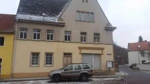 Ferienwohnung Wettin am Petersbrunnen - Wettin