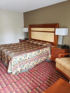 Peach Tree Inn image 7