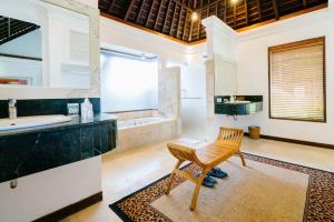 Avillion Villa Cinta @Sanur, Bali