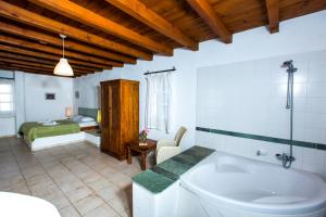 Villa Clarissa & Carmel View