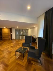 Shota @ Rustaveli Boutique Hotel