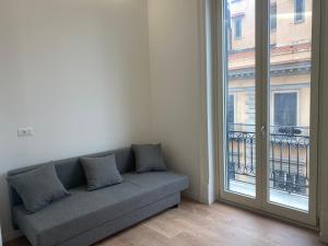 Studio with Sofa Bed