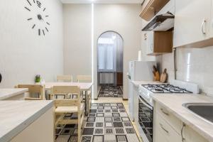 Chornovola blue apartment