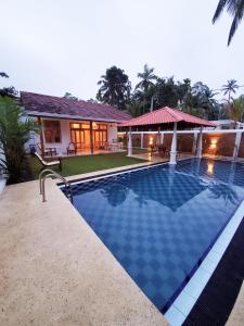 The Rock Villas