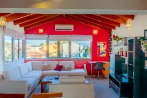 Elisavet Apts - Papoutsíras