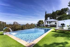 Villa room in luxury villa - sea views - Heated pool - jacuzzi