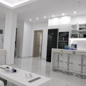 Despinas Lux apt Downtown