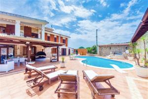 Villa Blondie con piscina a Castellammare del Golfo