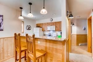 Ski Run Condominiums #108