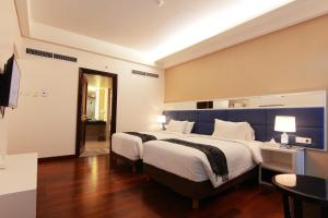 Suite King Bed - Breakfast Included