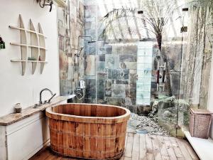 Van Son Garden - HomeStay