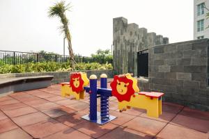 Minimalist and Cozy 2BR Citralake Suites Apartment By Travelio