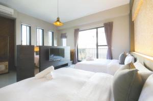 Phòng Luxury 4 Người (Luxury Quadruple Room)