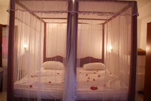 Shanthi Beach Resort