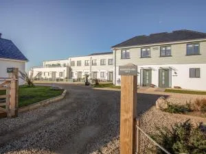 4 Ocean Reach - Malborough