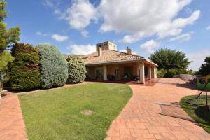 Torreta Of Gormaig, House with swimming pool