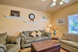 Kanab Condo with Pool and AC Less Than 1 Mi to Attractions!