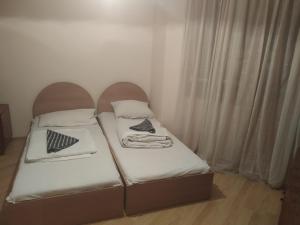 Apartment Center