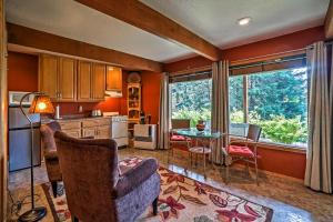 Secluded Seldovia Studio with Lake and Mtn Views!