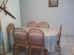 Apartamento 2 Dormitórios , Enseada , Guarujá, SP, 400 Metros da Praia