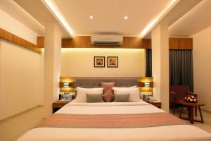 Hotel Samrat