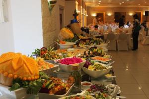 Edom Hotel