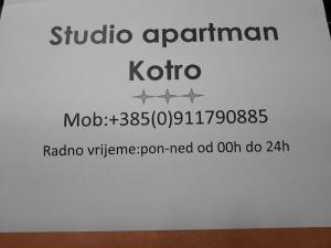 Studio apartman KOTRO