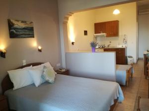 Maria Studios Alonissos Greece