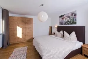 Apart Raich - Пруц