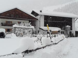 Appartement Urlaub auf dem Bauernhof Freiheit und Natur Pur Mals Italië