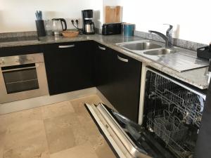 Appartement haut standing calme + piscines + WIFI