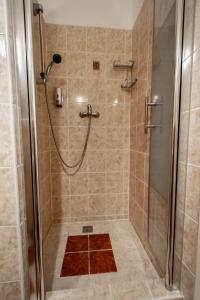 Labyrinth apartments by Ruterra