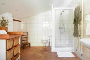 B&B / Chambres d'hotes Chateau Champcenetz : Chambre Double Deluxe avec Baignoire