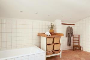 B&B / Chambres d'hotes Chateau Champcenetz : photos des chambres