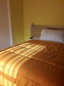 Single Room with Balcony room in B&B A Un Passo Da