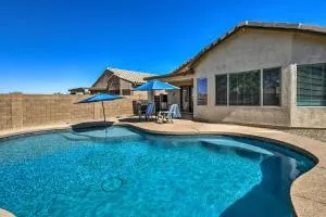 Mtn-View Home with Pool and BBQ in Gold Canyon - Globe