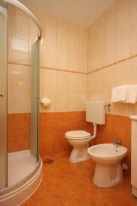 One-Bedroom Apartment with Terrace and Sea View room in Apartments for families with children Stinjan Pula - 7423