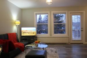 Days Inn By Wyndham Orillia To Casino Rama Days Inn By Wyndham Orillia To Casino Rama