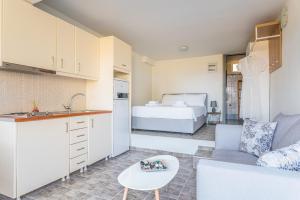 Naftilos Residences II