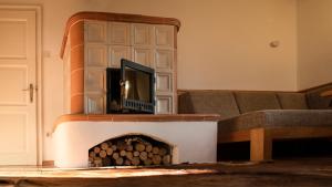 Magical Family Home 84