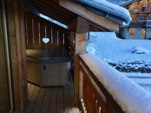 Appartements Le Chalet Du Pic SPA prive & Fitness : photos des chambres