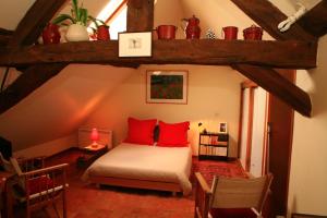 CHAMBRE DE CHARME PRES DE VEZELAY photo 18