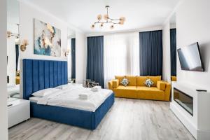 Two-Bedroom Apartment room in Avangard DeLuxe Art Apartment