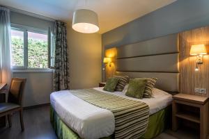 Hotels Hotel Mireille : photos des chambres