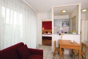 Appart'hotels Sejours & Affaires Lyon Park Lane : photos des chambres