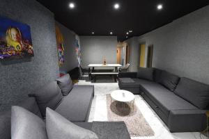 Back Turner Townhouse