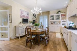 Villa Caiano - Luxury In Tuscany