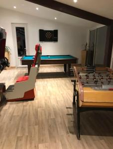 Appartements Appart Chalet Haut Jura Billard Sauna Bbf et + : photos des chambres