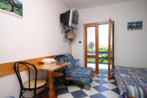 Studio with Balcony room in Studio Sucuraj 6852a
